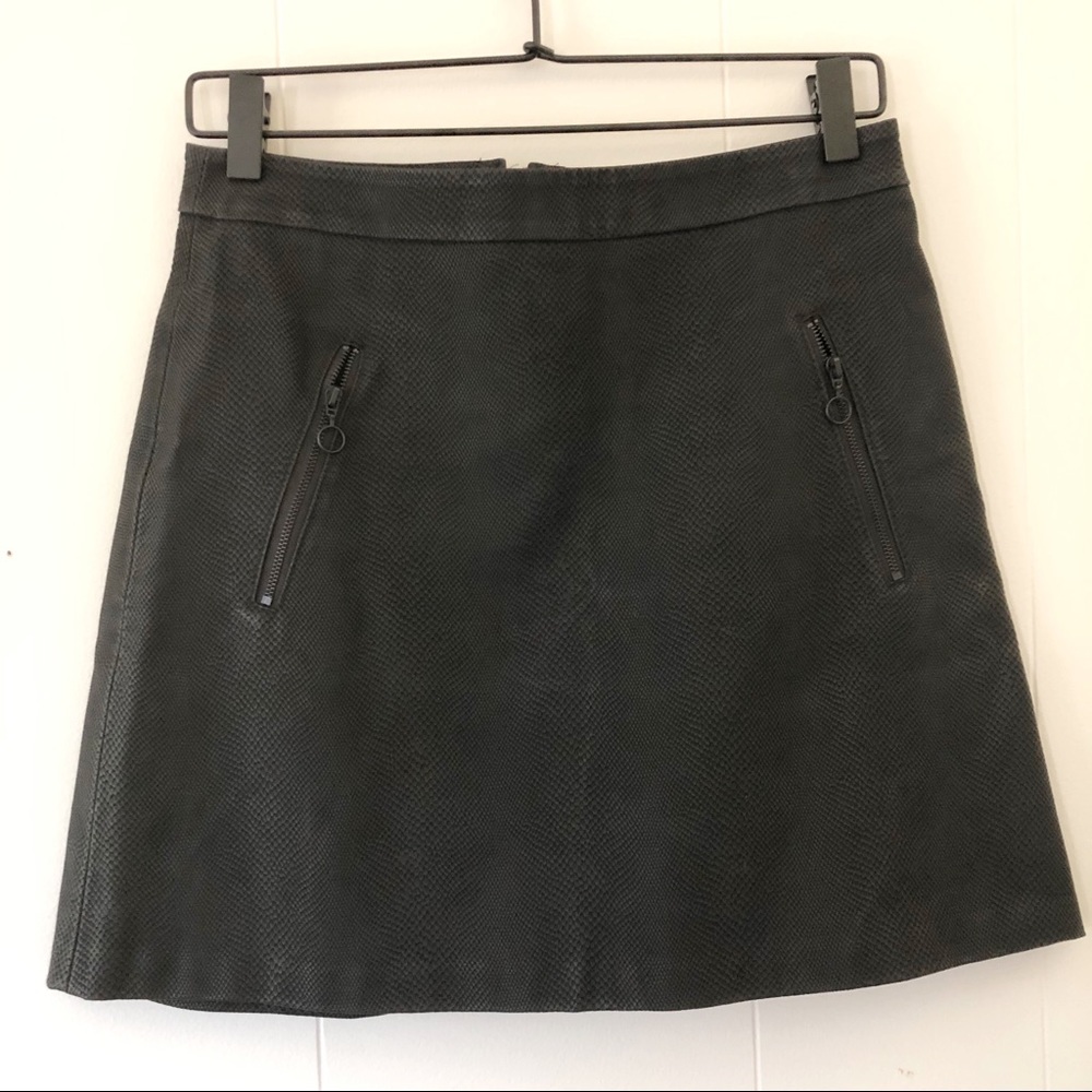 Zara Woman Black Faux Leather Zipper Mini Skirt